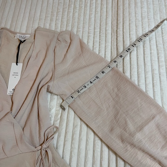 NWT | Olive & Oak | Cream Faux Wrap Blouse - Picture 14 of 15